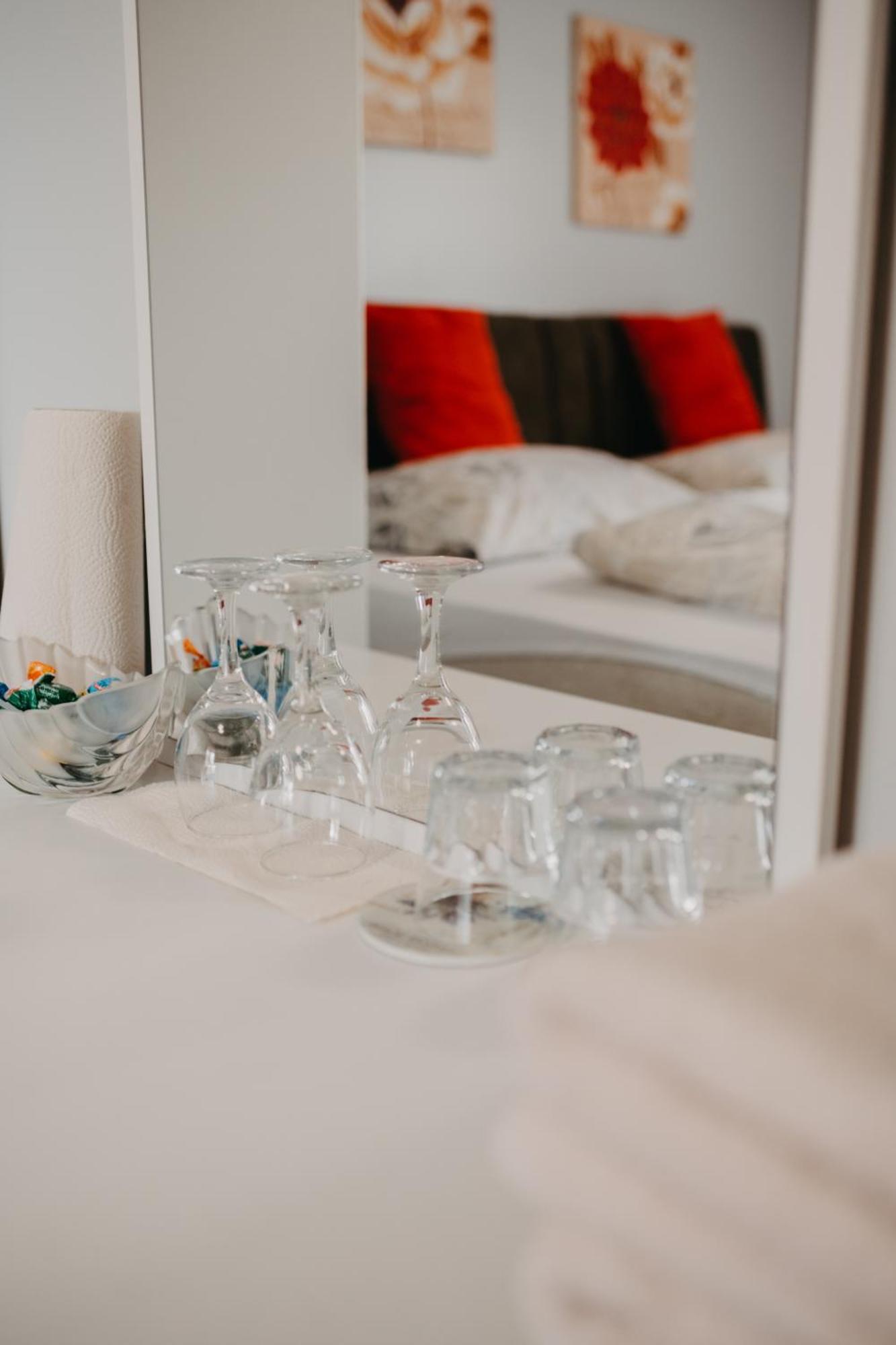 Prenociste Park Bed & Breakfast Modrica Bagian luar foto